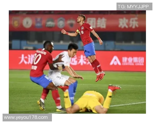 河南建业与深圳重播精彩对决回顾分析及比赛亮点总结